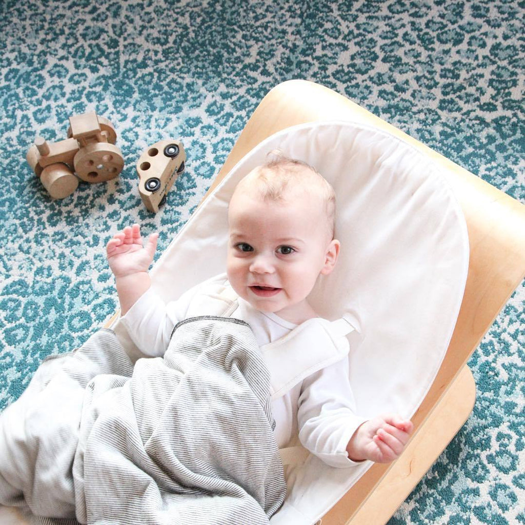 Transat bébé Coco Go - Blanc/Gris Bloom Baby pour chambre enfant - Les Enfants du Design Transat bébé Coco Go - Blanc/Gris Bloom Baby pour chambre enfant - Les Enfants du Design